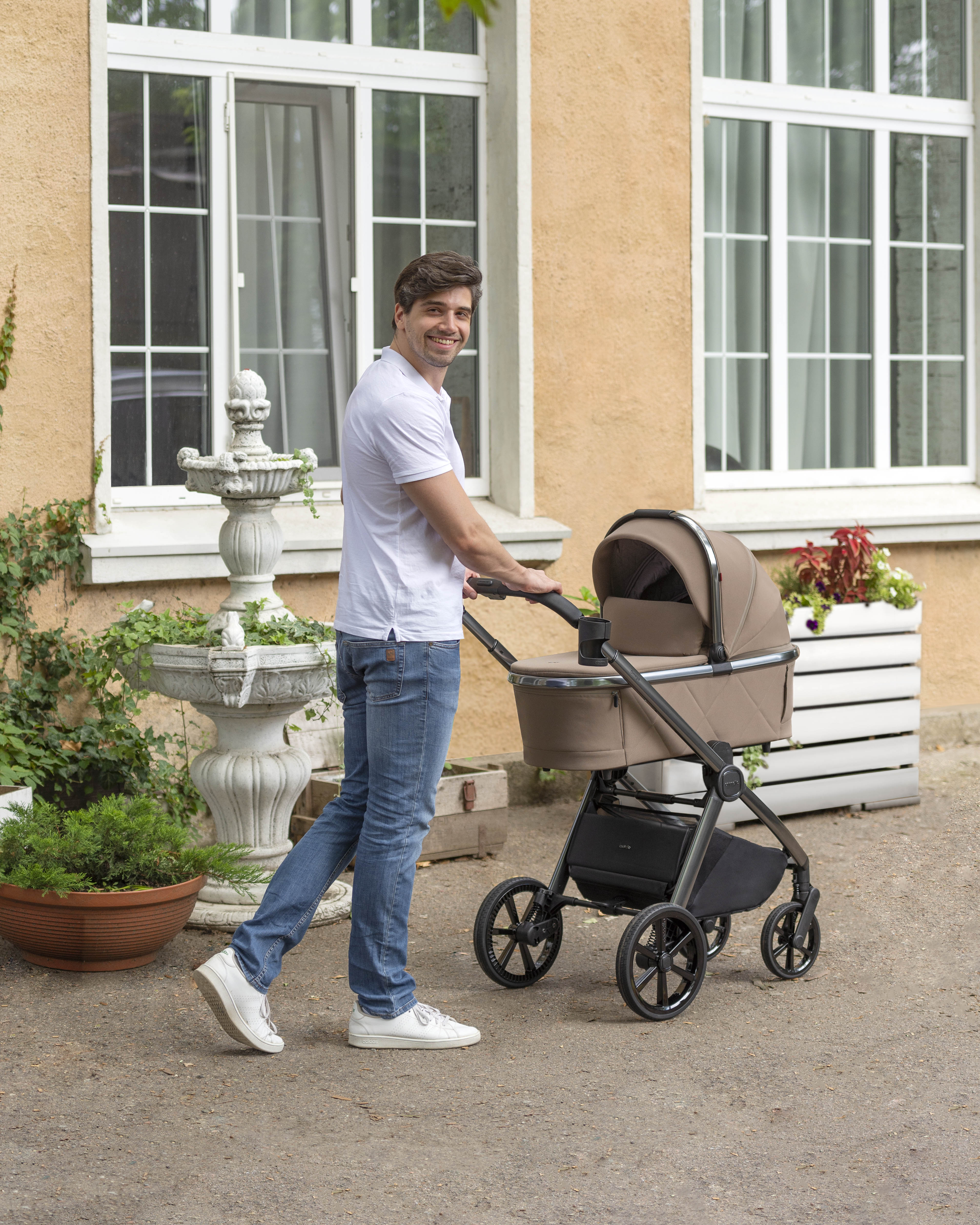 Passeggino universale Omega 2 in 1